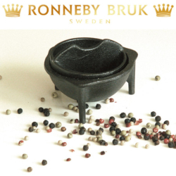 Litinový mlýnek na koření Ronneby Bruk 128900
